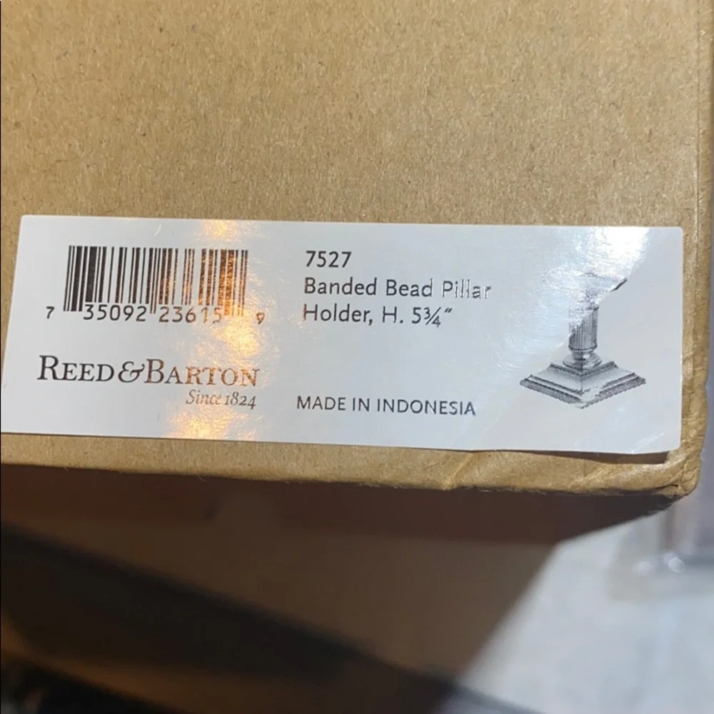 Reed & Barton Heritage Medium Pillar Holder